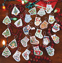 24 Festive Ornaments Kit