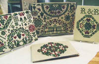 Quaker Seasons Purse I