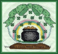 Shamrock Snow Globe
