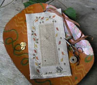 Fiona Pettiwood Needle Roll Up