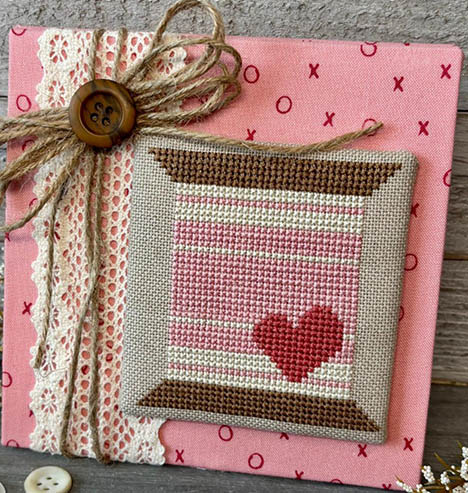 Heart with Stripes Spool