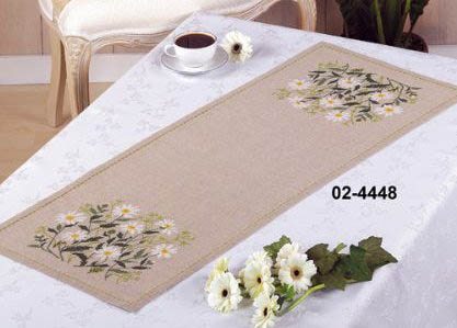 Daisy Tablerunner Kit