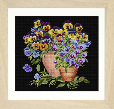 Potted Pansies on Black Kit