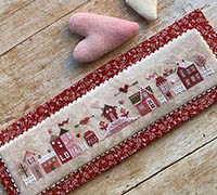 Big-Hearted Tiny Town