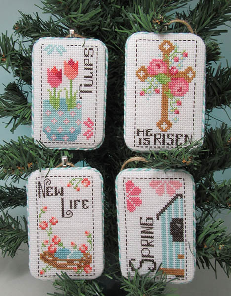 Easter Tiny Tags