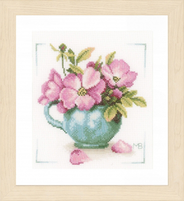 Wild Roses by Marjolein Bastin Kit