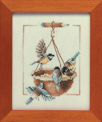 Feeding Dish with Birds Kit by Marjolein Bastin