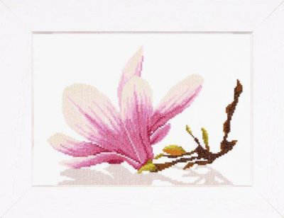 Magnolia Twig w/Flower Kit