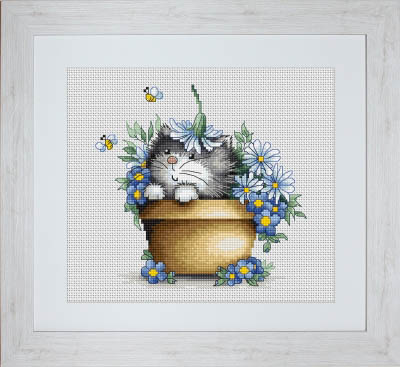 Kitten In Flowers  Kit