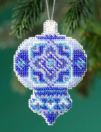 2019 Beaded Holiday - Azure Medallion Kit