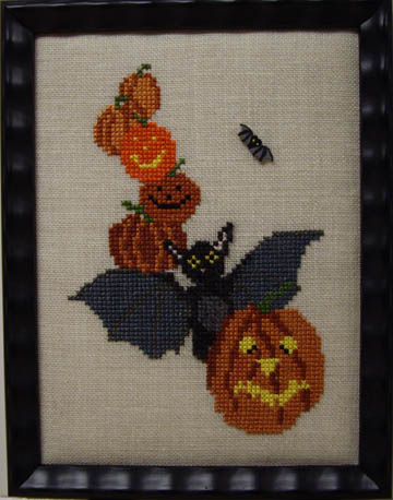 SHOP MODEL-ALL STACKED UP HALLOWEEN BAT