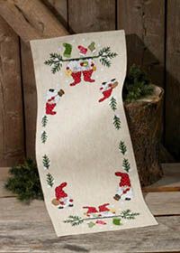 Elf & Socks Table Runner Kit