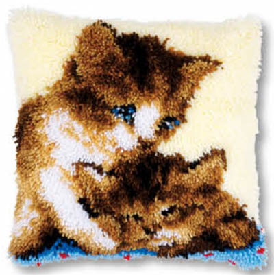 Two Cats Cushion Latch Hook