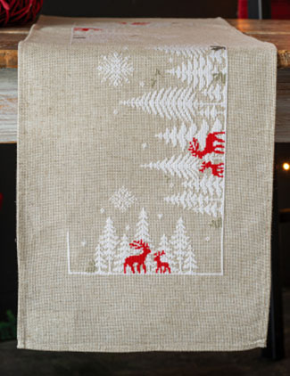 Winter in the Forest Table Runner Kit