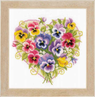 Pansies in Heart Shape Kit