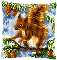 Squirrel in Pine Tree Cushion Kit