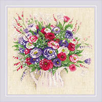 Bouquet with Eustoma & Gypsophila