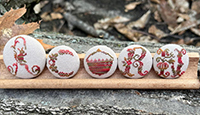 Acorn Buttons