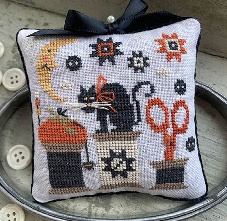 Halloween Spools Pinkeep