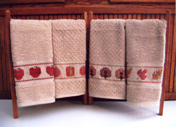 Fall Fingertip Towels