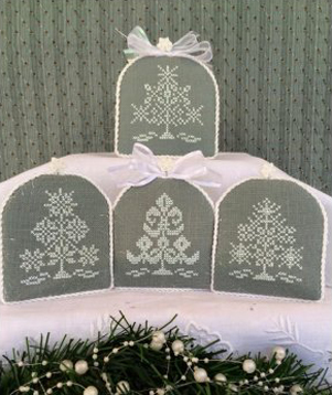 Snowflake Mini Trees - Snowflake Collection 3