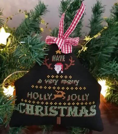 Holly Jolly Christmas - Tree