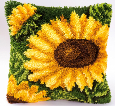 Sunflowers Latch Hook Cushion Kit