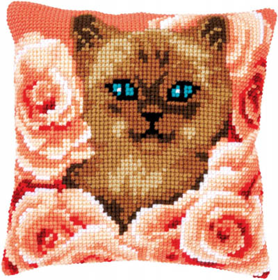 Kitten Between Roses Cushion Kit