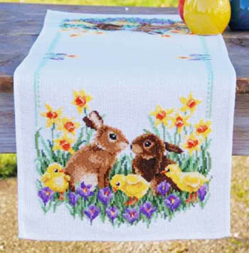 Rabbits with Chicks Table Runner Kit
