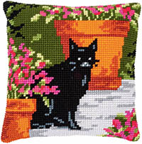 Cat Between Flower Pots Cushion Kit