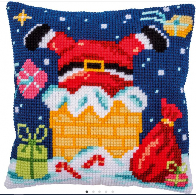 Santa in the Chinmey Cushion Kit