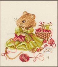 Vera the Mouse Knitting Kit