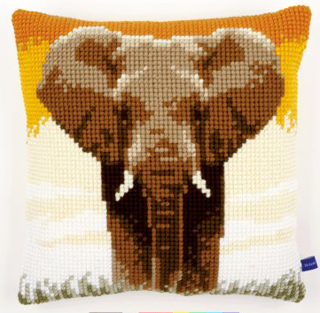 Elephant in Savannah I Cushion Kit