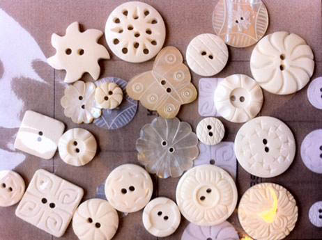 Barnwood Buttons